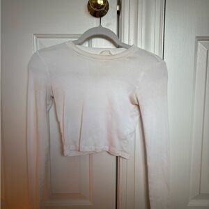 Aritzia White Long Sleeve Tee